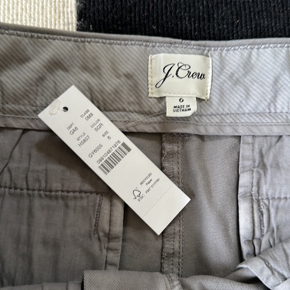 NWT J crew 5” chino shorts - Picture 2 of 6